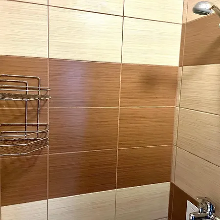 Mountain Escape In Life By Si 班斯科